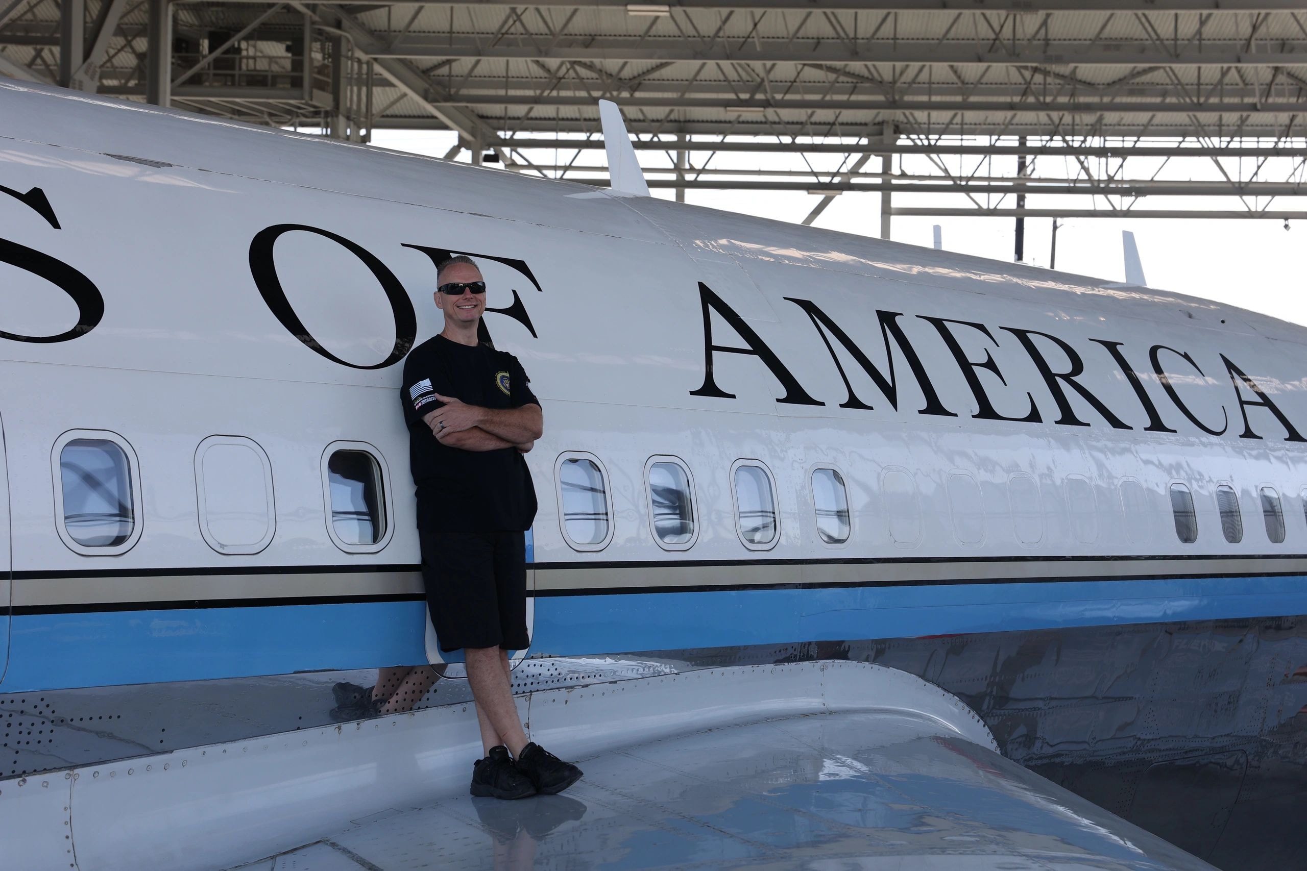 Air Force One aircraft detail work